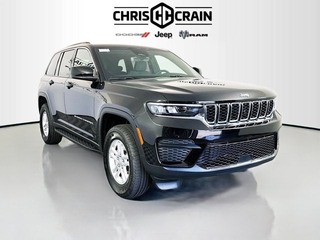 2025 Jeep Grand Cherokee GRAND CHEROKEE LAREDO 4X4