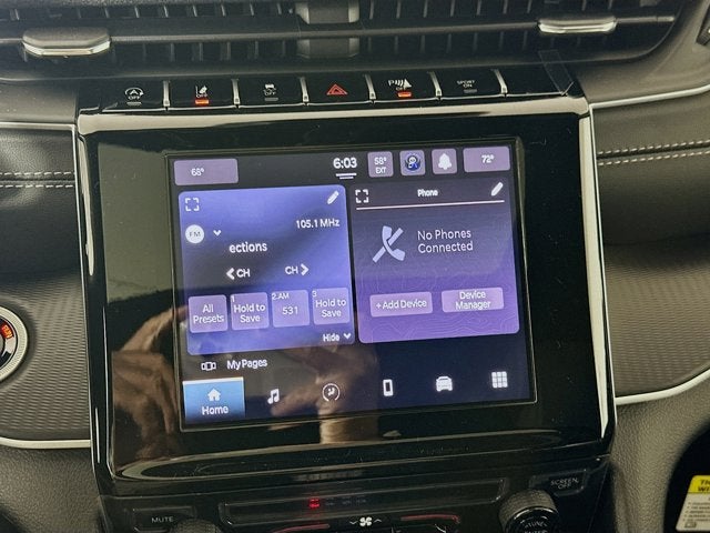 2025 Jeep Grand Cherokee GRAND CHEROKEE LAREDO X 4X4