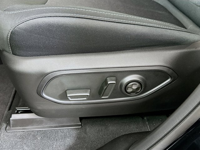 2025 Jeep Grand Cherokee GRAND CHEROKEE LAREDO 4X4