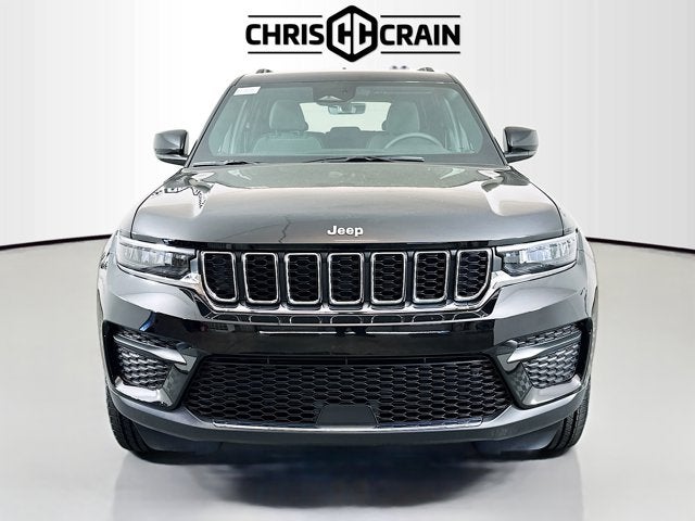 2025 Jeep Grand Cherokee GRAND CHEROKEE LAREDO 4X4