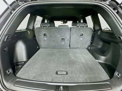 2025 Jeep Grand Cherokee GRAND CHEROKEE LAREDO 4X4