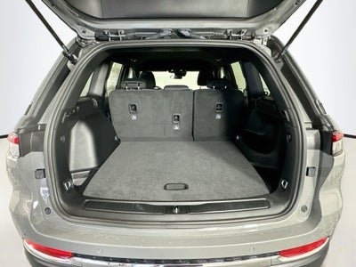 2027 Jeep Grand Cherokee GRAND CHEROKEE LAREDO 4X4
