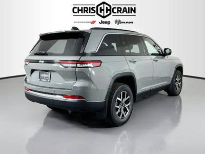 2027 Jeep Grand Cherokee GRAND CHEROKEE LAREDO 4X4