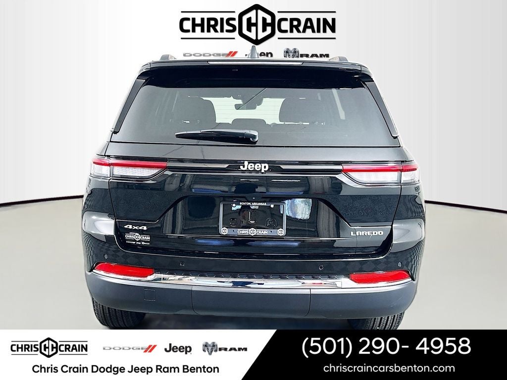 2025 Jeep Grand Cherokee GRAND CHEROKEE LAREDO X 4X4