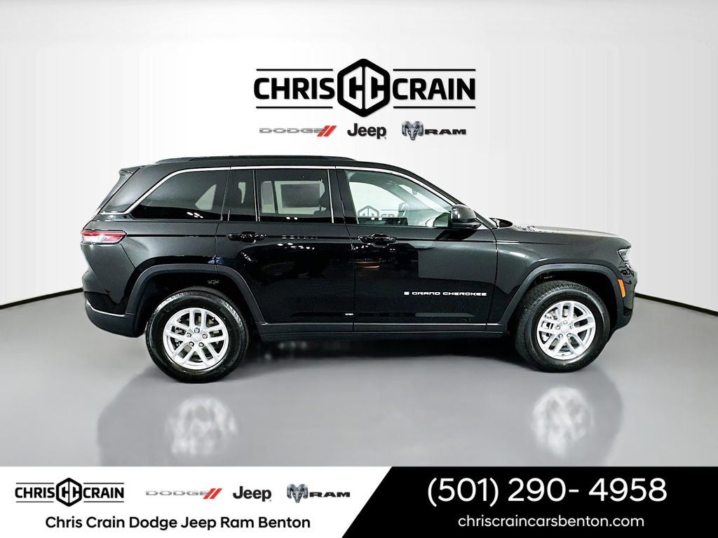 2025 Jeep Grand Cherokee GRAND CHEROKEE LAREDO X 4X4