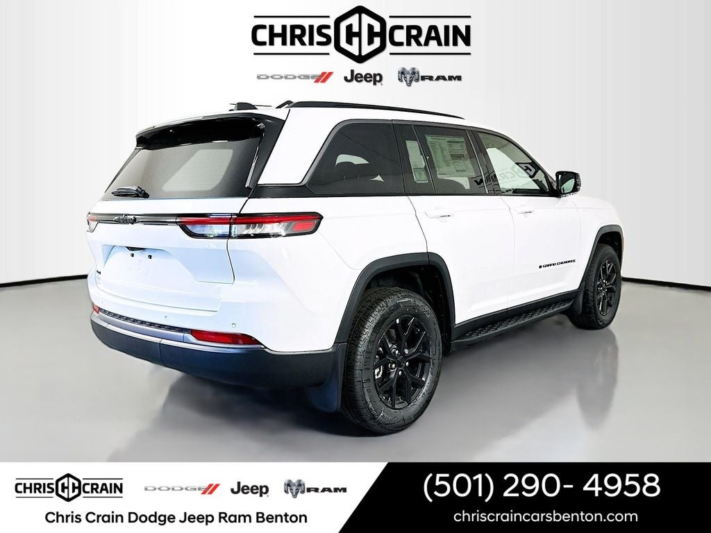 2026 Jeep Grand Cherokee GRAND CHEROKEE LAREDO ALTITUDE 4X4