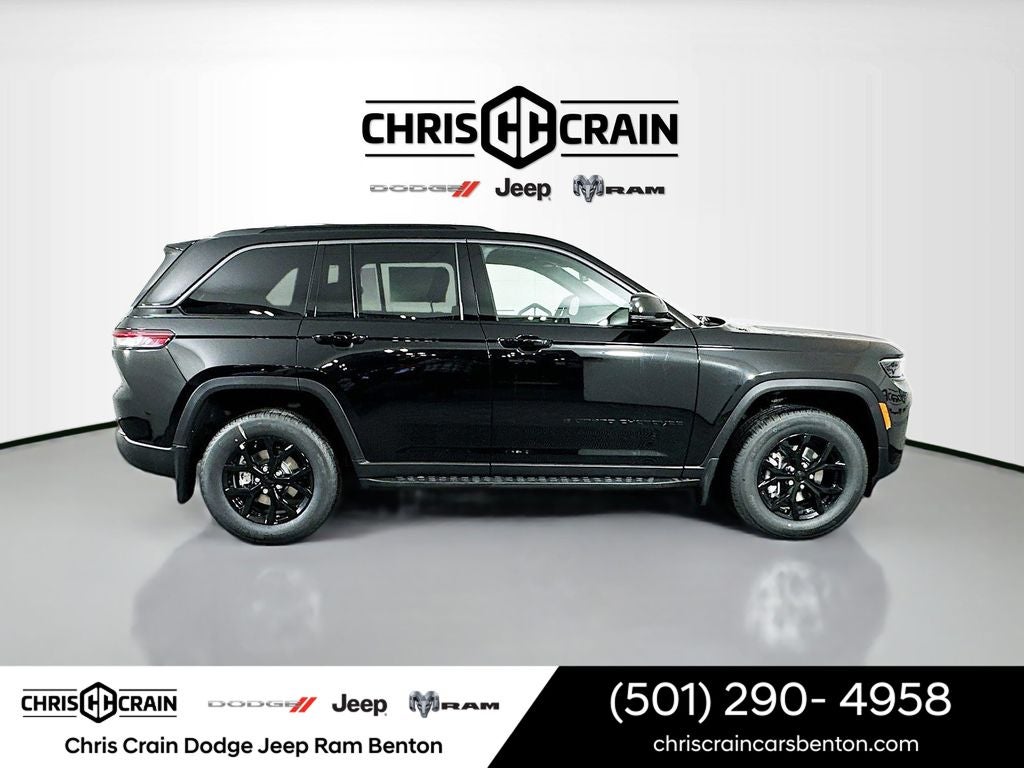 2026 Jeep Grand Cherokee GRAND CHEROKEE LAREDO ALTITUDE 4X4