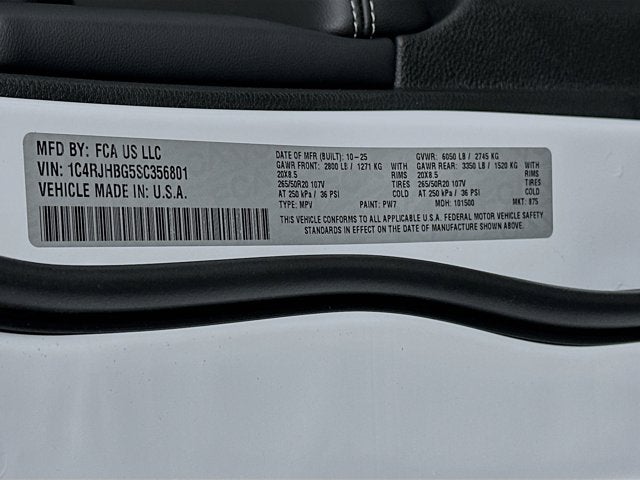 2025 Jeep Grand Cherokee GRAND CHEROKEE LIMITED 4X4