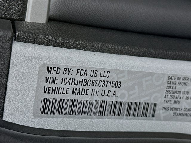 2025 Jeep Grand Cherokee GRAND CHEROKEE LIMITED 4X4