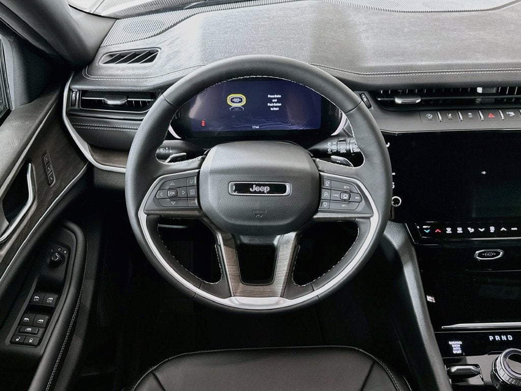 2027 Jeep Grand Cherokee GRAND CHEROKEE LIMITED 4X4