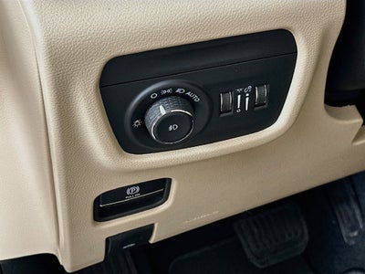 2027 Jeep Grand Cherokee GRAND CHEROKEE LIMITED 4X4