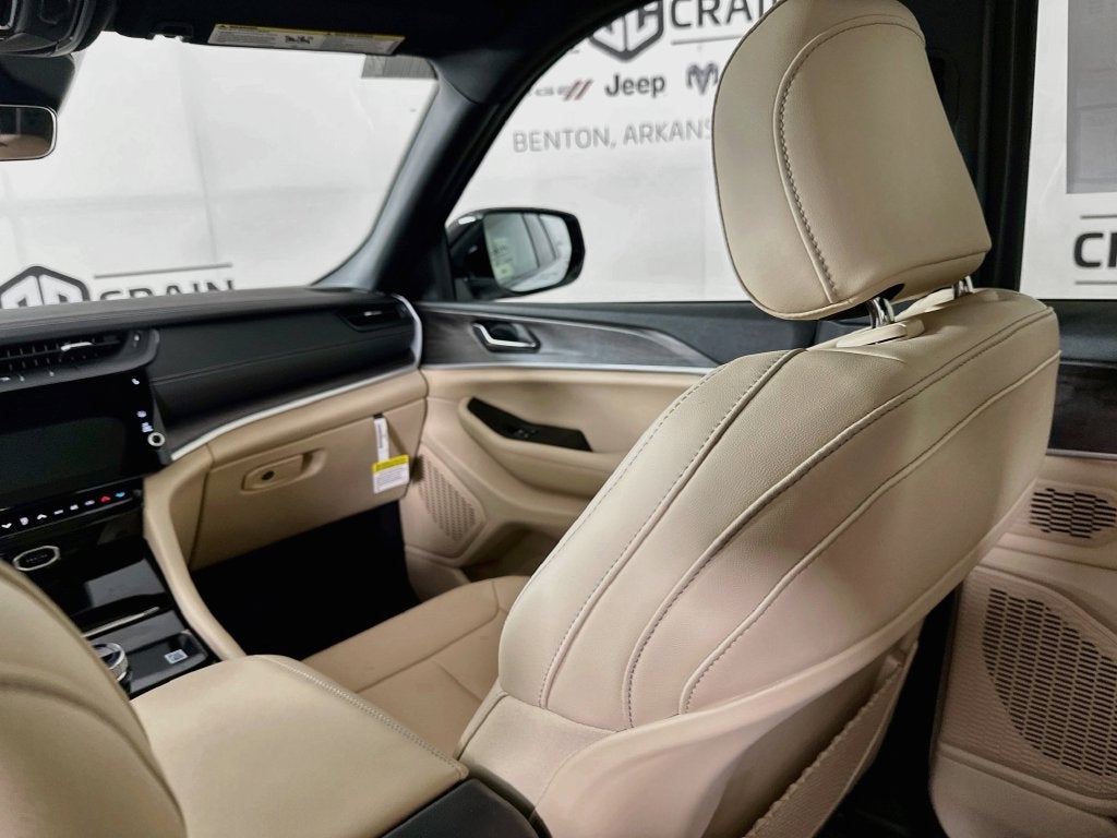 2027 Jeep Grand Cherokee Limited