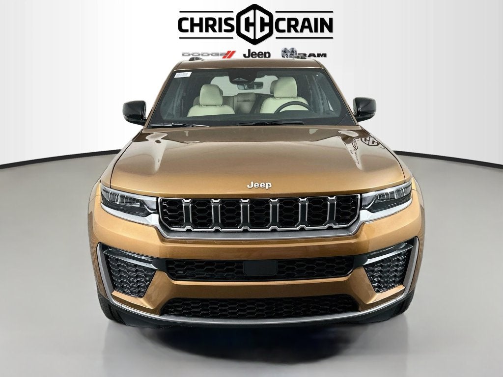 2027 Jeep Grand Cherokee GRAND CHEROKEE LIMITED 4X4