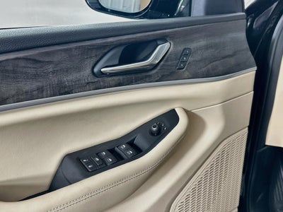 2027 Jeep Grand Cherokee GRAND CHEROKEE LIMITED 4X4