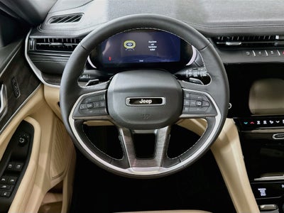 2027 Jeep Grand Cherokee GRAND CHEROKEE LIMITED 4X4