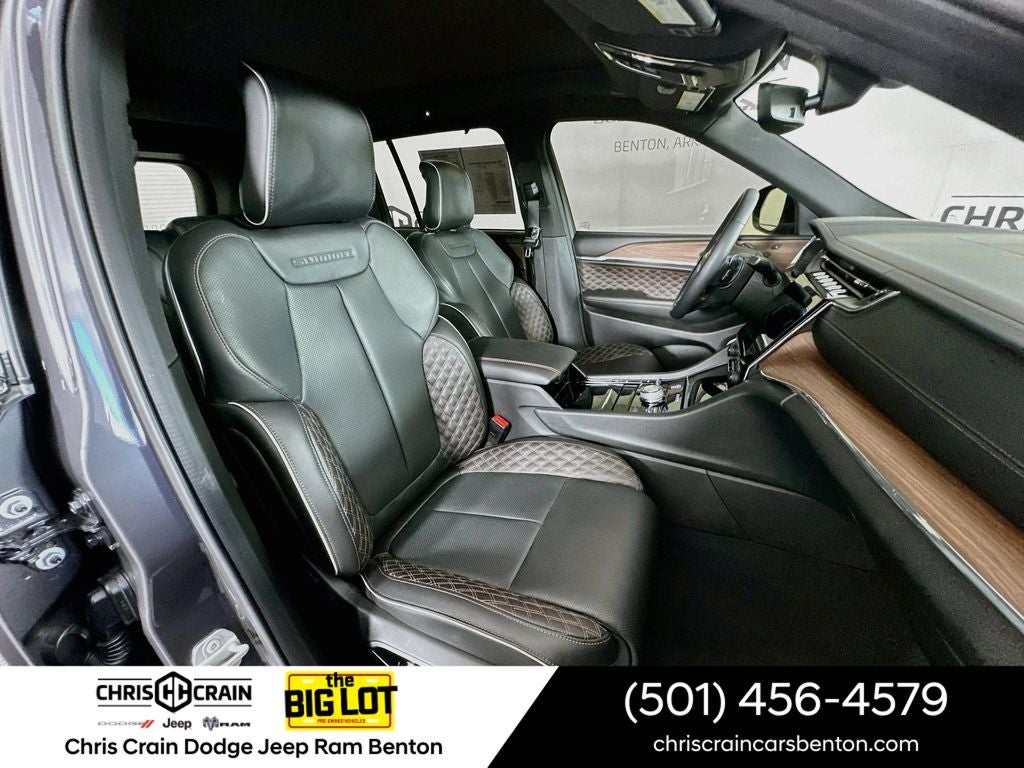 2025 Jeep Grand Cherokee Summit 4x4