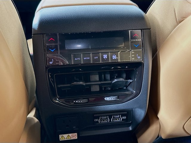 2025 Jeep Grand Cherokee GRAND CHEROKEE SUMMIT 4X4