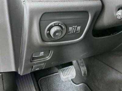 2027 Jeep Grand Cherokee GRAND CHEROKEE SUMMIT 4X4