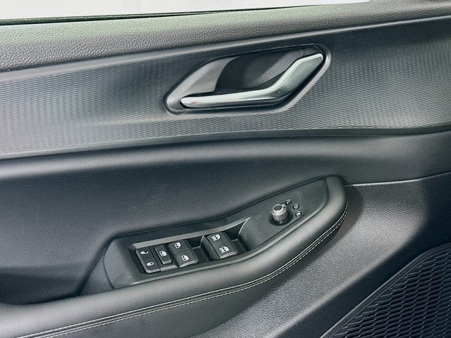 2025 Jeep Grand Cherokee GRAND CHEROKEE L LAREDO X 4X2