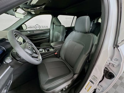 2025 Jeep Grand Cherokee GRAND CHEROKEE L LAREDO X 4X2