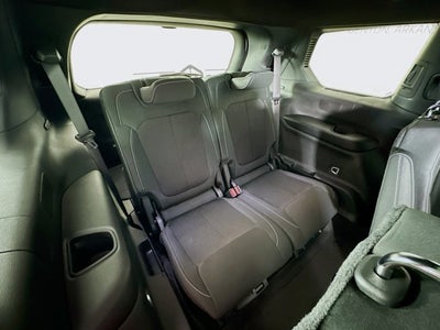 2025 Jeep Grand Cherokee GRAND CHEROKEE L LAREDO X 4X2