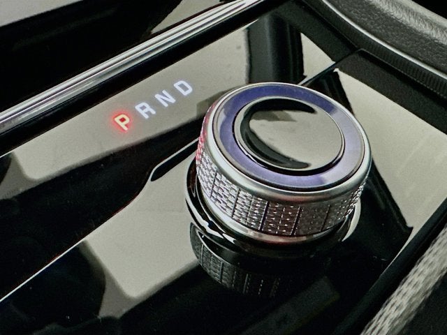 2025 Jeep Grand Cherokee GRAND CHEROKEE L LAREDO 4X2