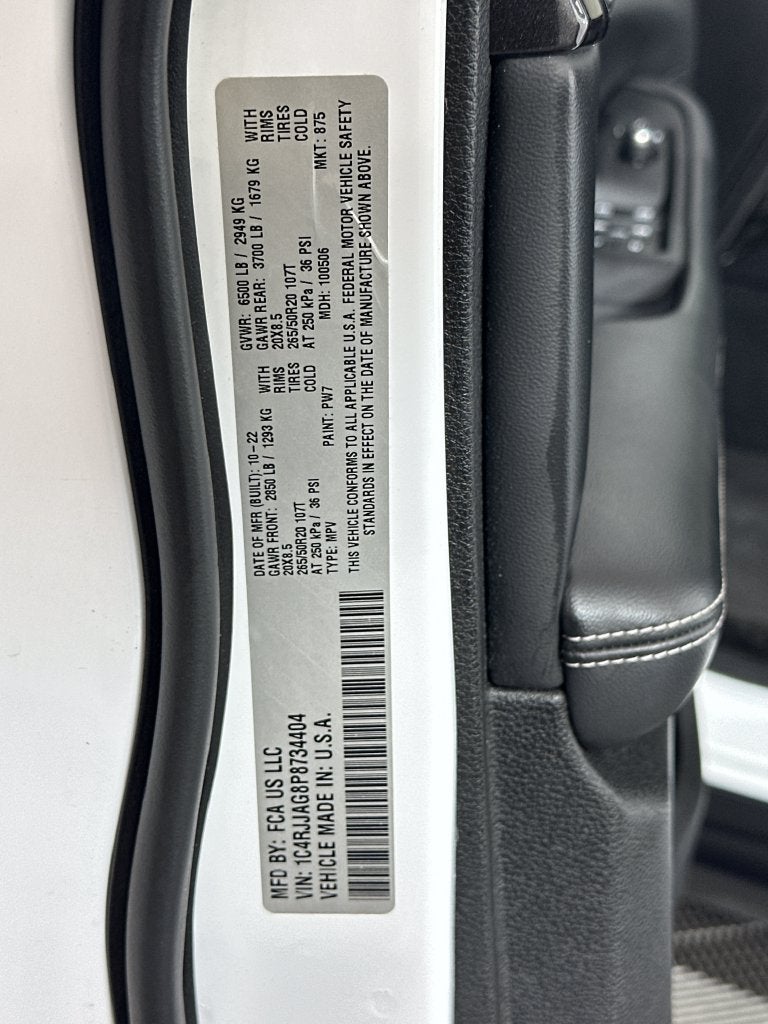 2023 Jeep Grand Cherokee L Altitude 4x2