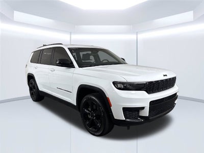 2023 Jeep Grand Cherokee L Altitude 4x2