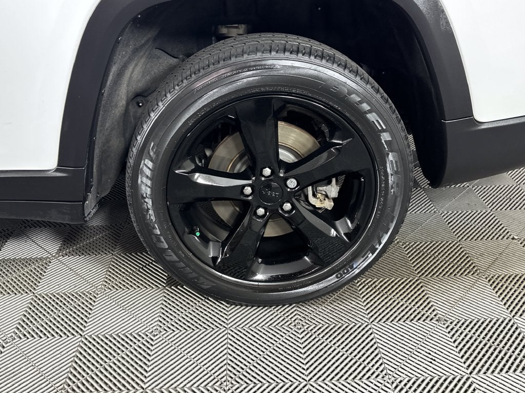 2023 Jeep Grand Cherokee L Altitude 4x2