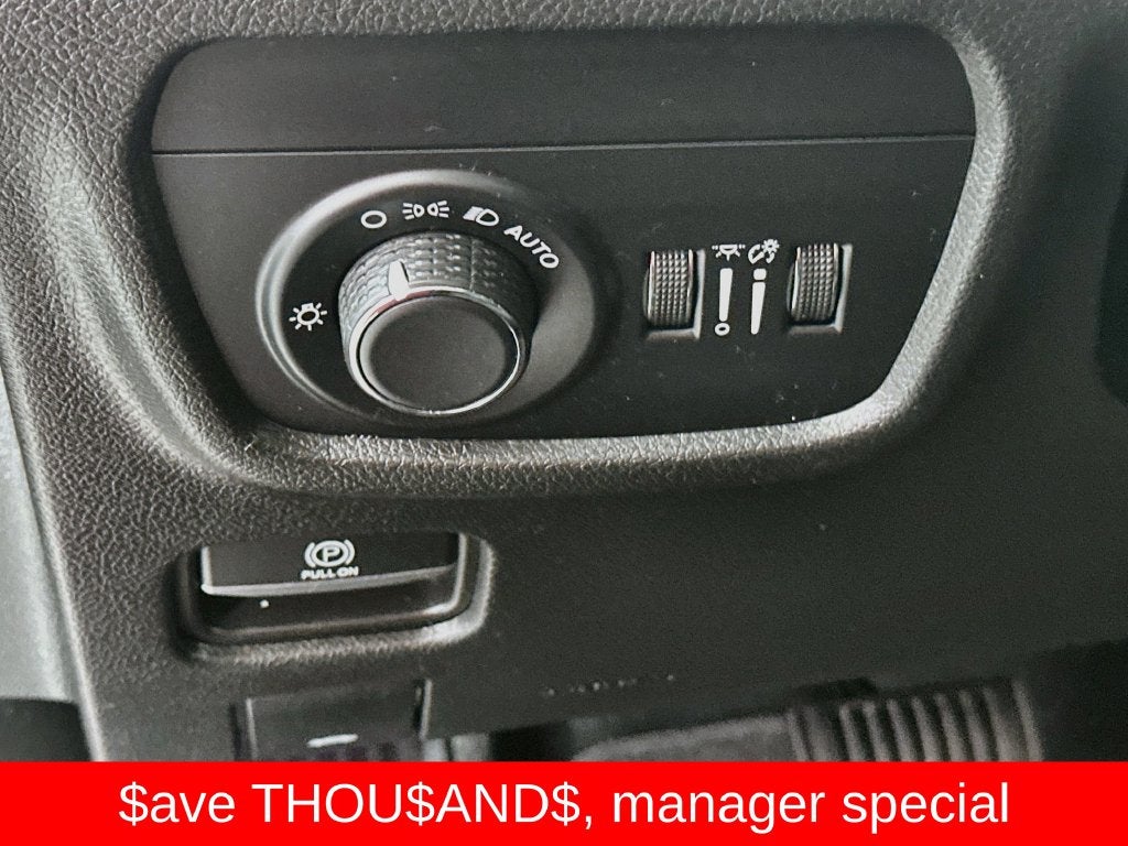 2024 Jeep Grand Cherokee L Laredo X 4x2