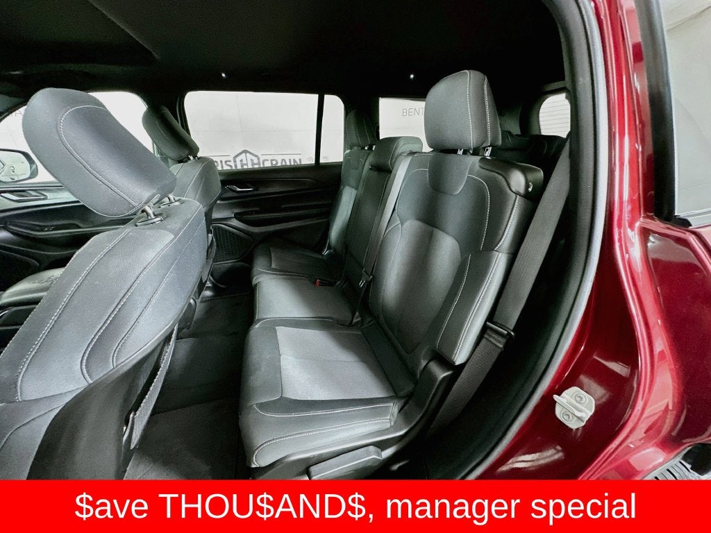 2024 Jeep Grand Cherokee L Laredo X 4x2