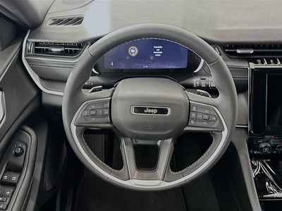 2025 Jeep Grand Cherokee GRAND CHEROKEE L LAREDO 4X2