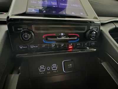 2025 Jeep Grand Cherokee GRAND CHEROKEE L LAREDO 4X2