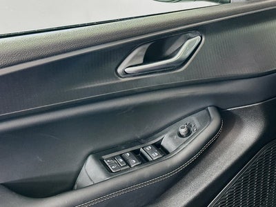 2025 Jeep Grand Cherokee GRAND CHEROKEE L LAREDO 4X2