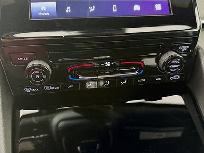 2025 Jeep Grand Cherokee GRAND CHEROKEE L LAREDO 4X2