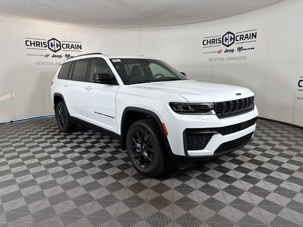 2027 Jeep Grand Cherokee GRAND CHEROKEE L LAREDO ALTITUDE 4X2