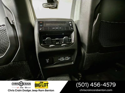 2023 Jeep Grand Cherokee L Limited 4x2