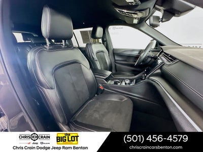 2024 Jeep Grand Cherokee L Altitude 4x4