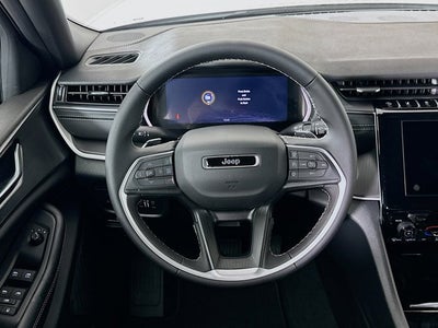 2025 Jeep Grand Cherokee GRAND CHEROKEE L LAREDO 4X4