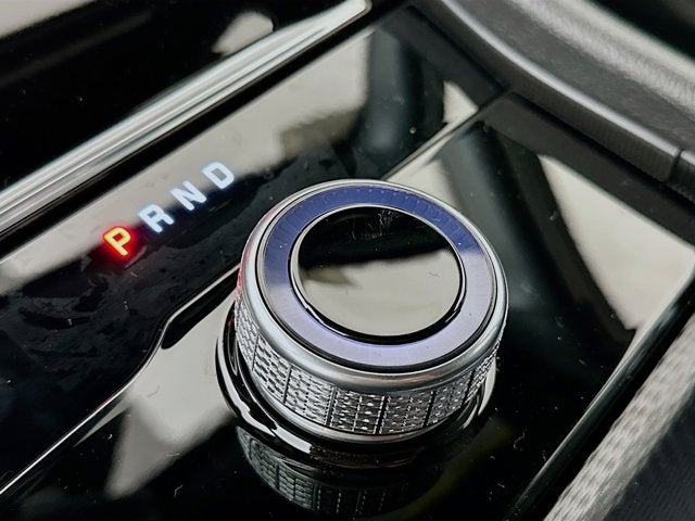 2025 Jeep Grand Cherokee GRAND CHEROKEE L LAREDO 4X4