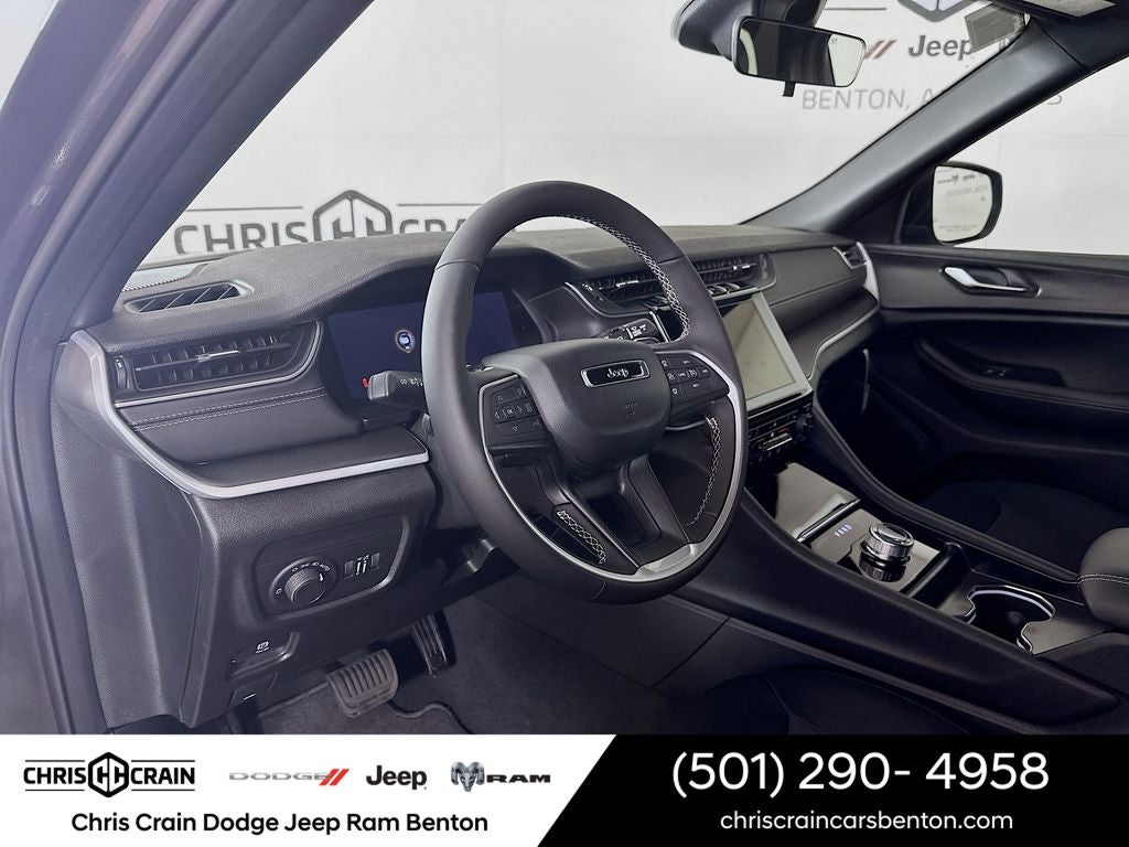 2026 Jeep Grand Cherokee GRAND CHEROKEE L LAREDO X 4X4