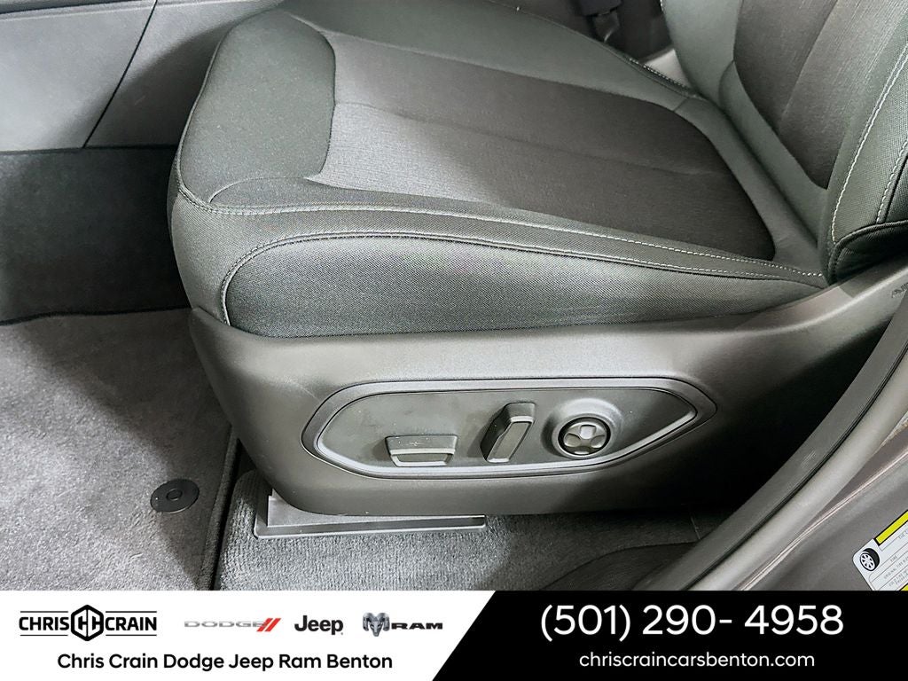 2026 Jeep Grand Cherokee GRAND CHEROKEE L LAREDO 4X4
