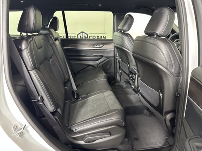 2027 Jeep Grand Cherokee GRAND CHEROKEE L LAREDO ALTITUDE 4X4