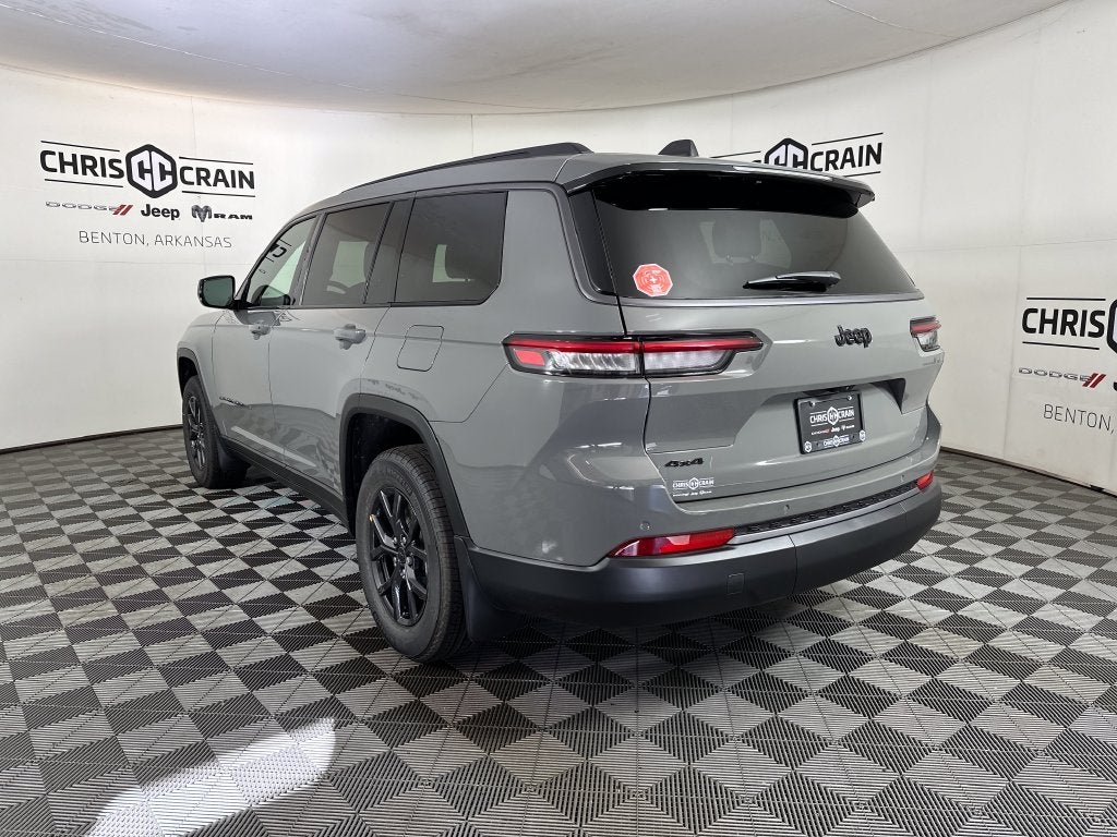 2027 Jeep Grand Cherokee GRAND CHEROKEE L LAREDO ALTITUDE 4X4