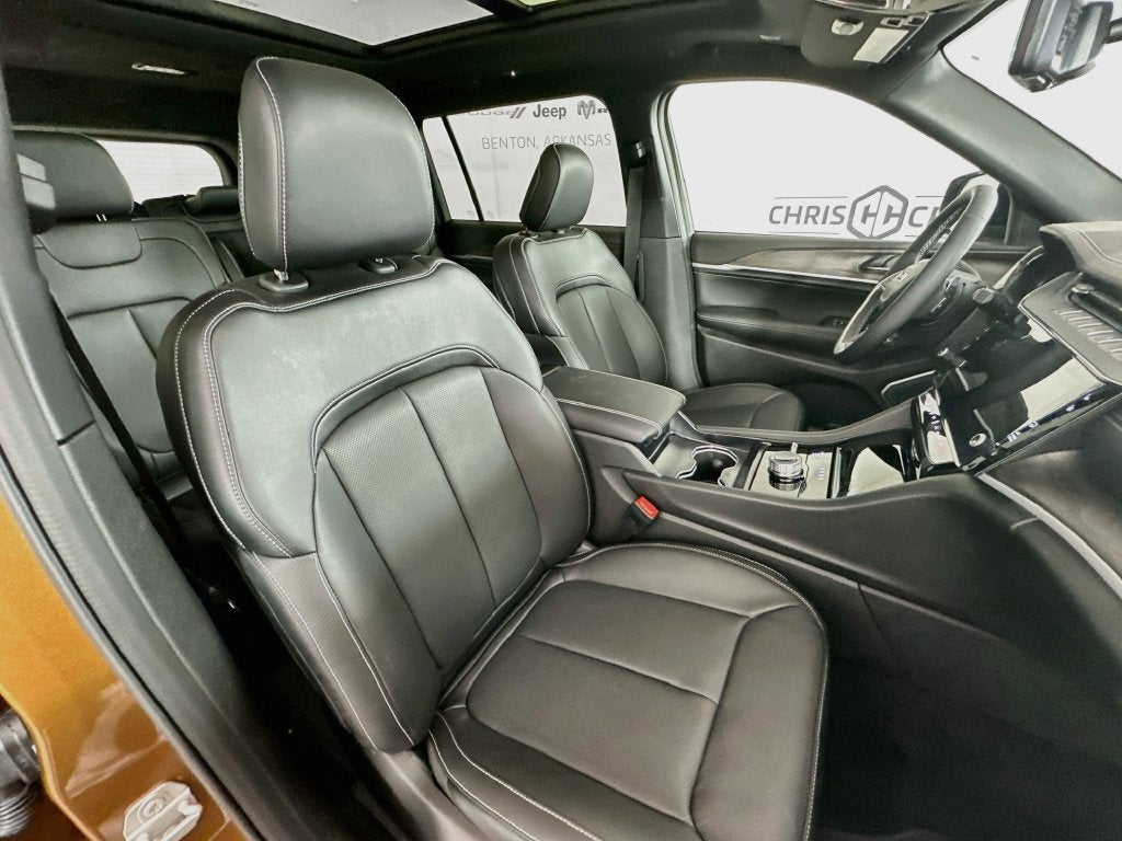 2027 Jeep Grand Cherokee GRAND CHEROKEE L LIMITED RESERVE 4X4