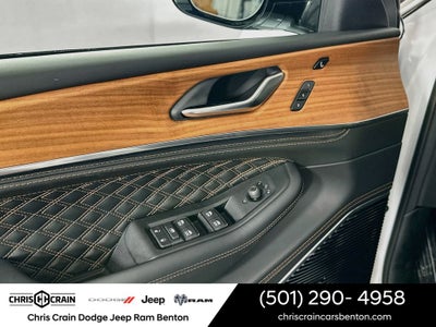 2026 Jeep Grand Cherokee GRAND CHEROKEE L SUMMIT 4X4