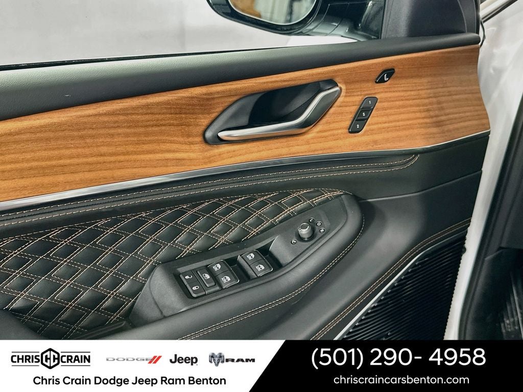 2026 Jeep Grand Cherokee GRAND CHEROKEE L SUMMIT 4X4