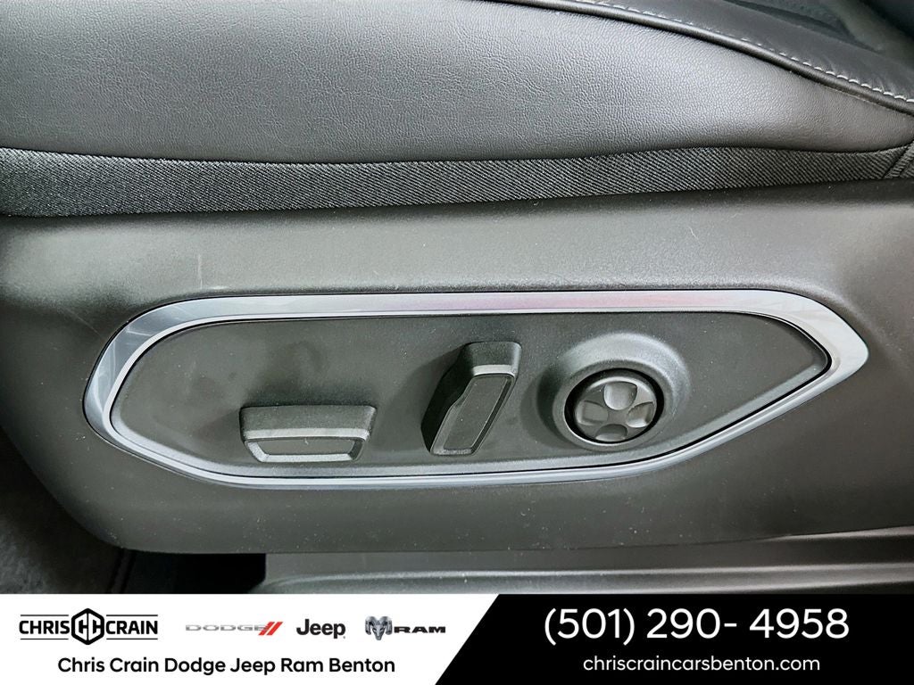 2025 Jeep Wagoneer WAGONEER CARBIDE 4X4