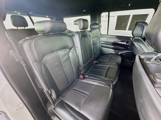 2022 Jeep Wagoneer Series III 4x4