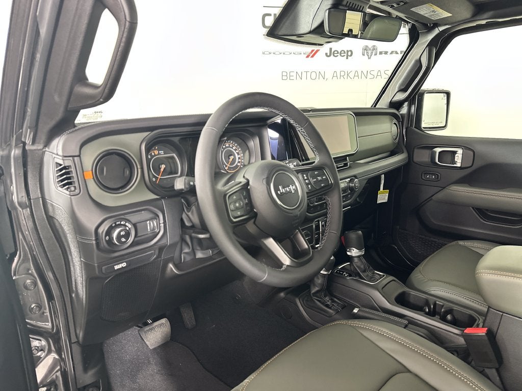 2027 Jeep Gladiator GLADIATOR MOJAVE X 4X4